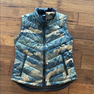 The north face camo vest